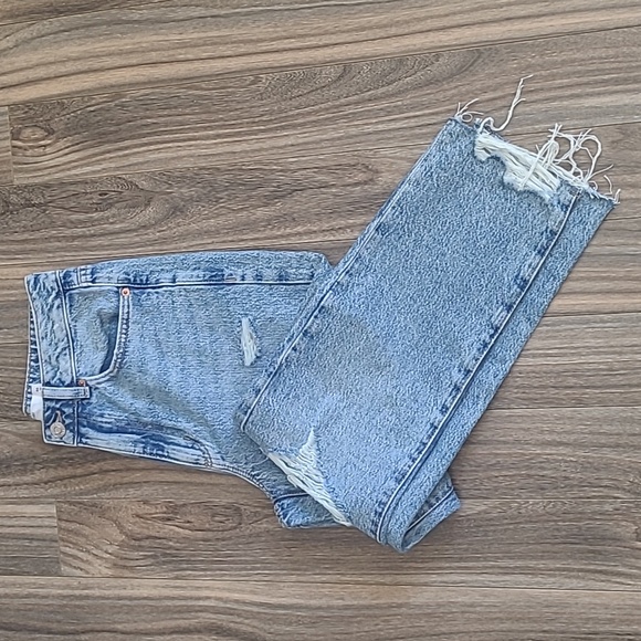 NWT Garage MOM Jean - Picture 4 of 5